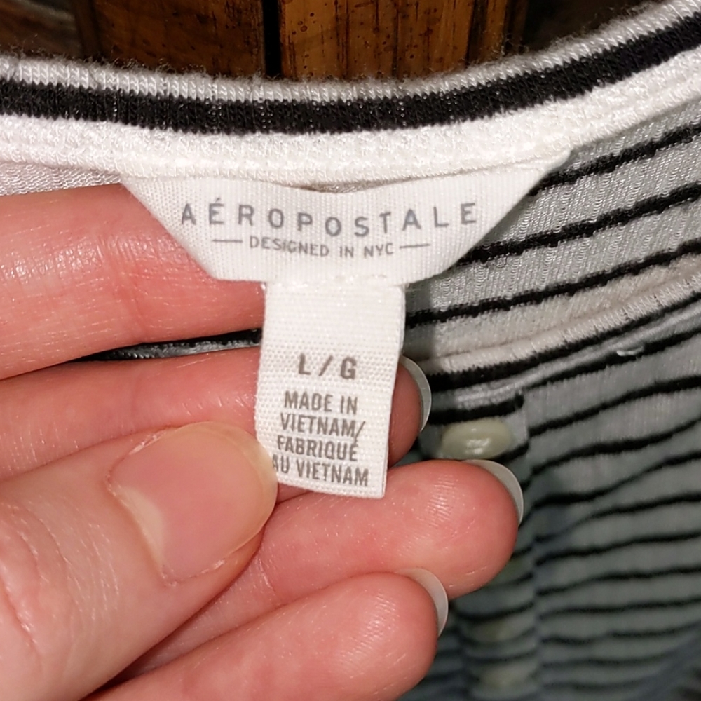 Aeropostale Striped Round Hem Cami - Picture 4 of 4